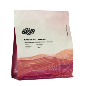 We're pretty proud of our decaf. It's very tasty and holds its own against other coffees in our lineup. It's very round, but it shines because of its deep sweetness, reminiscent of dried fruits.